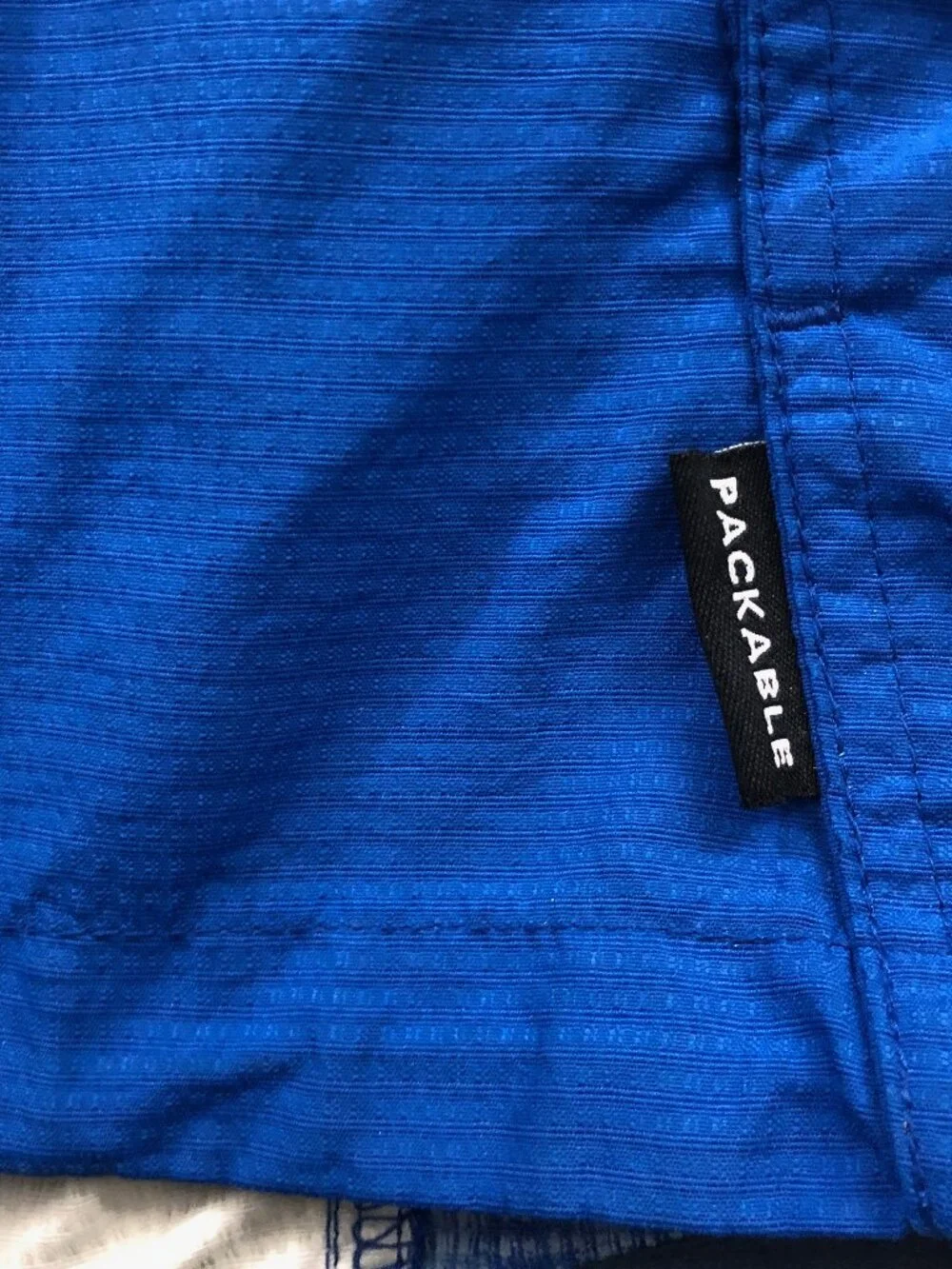 Columbia Packable Windbreaker Jacket Blue Gray Mens L Vented Hooded Gorpcore
